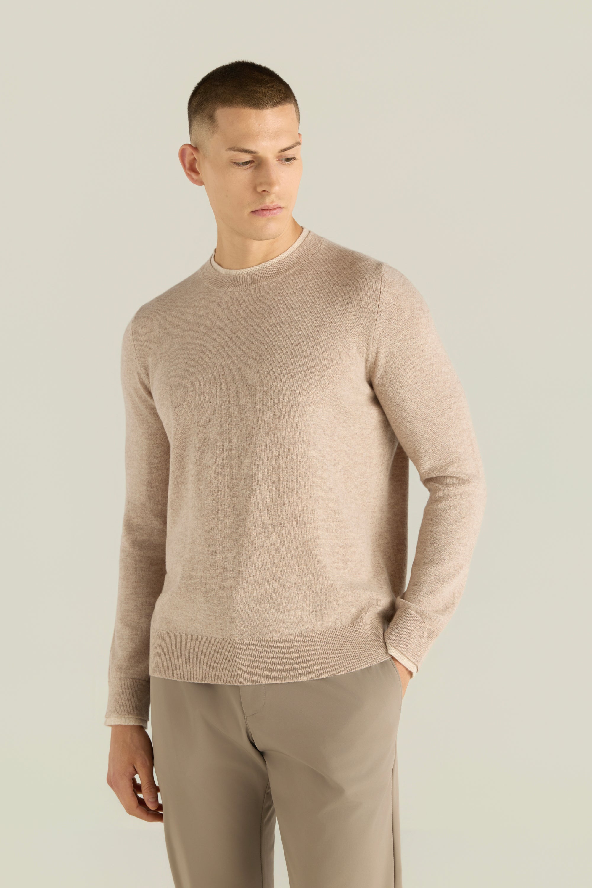 Men'S Two Tone Crew Neck Sweater
