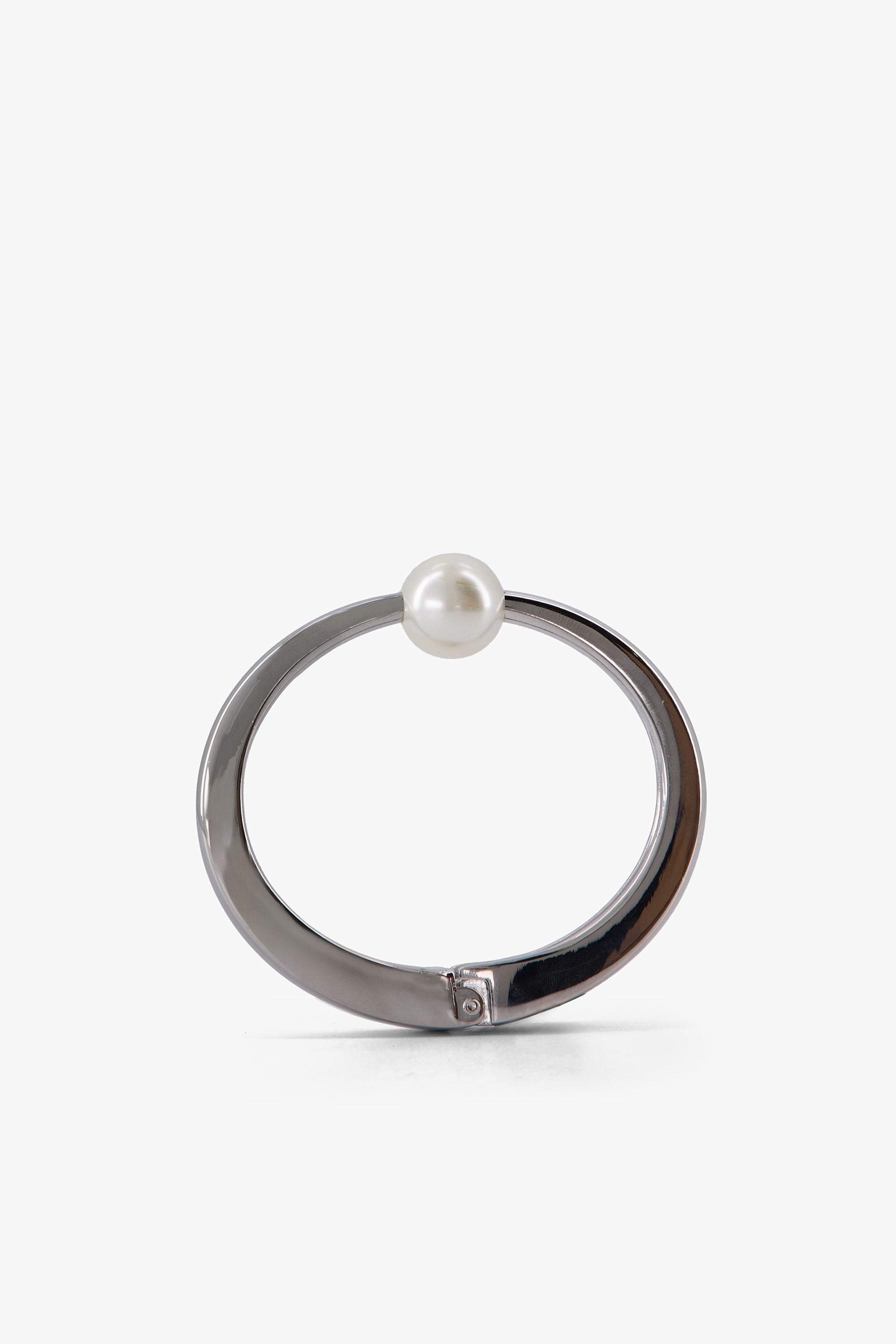 Faux Pearl Bangle