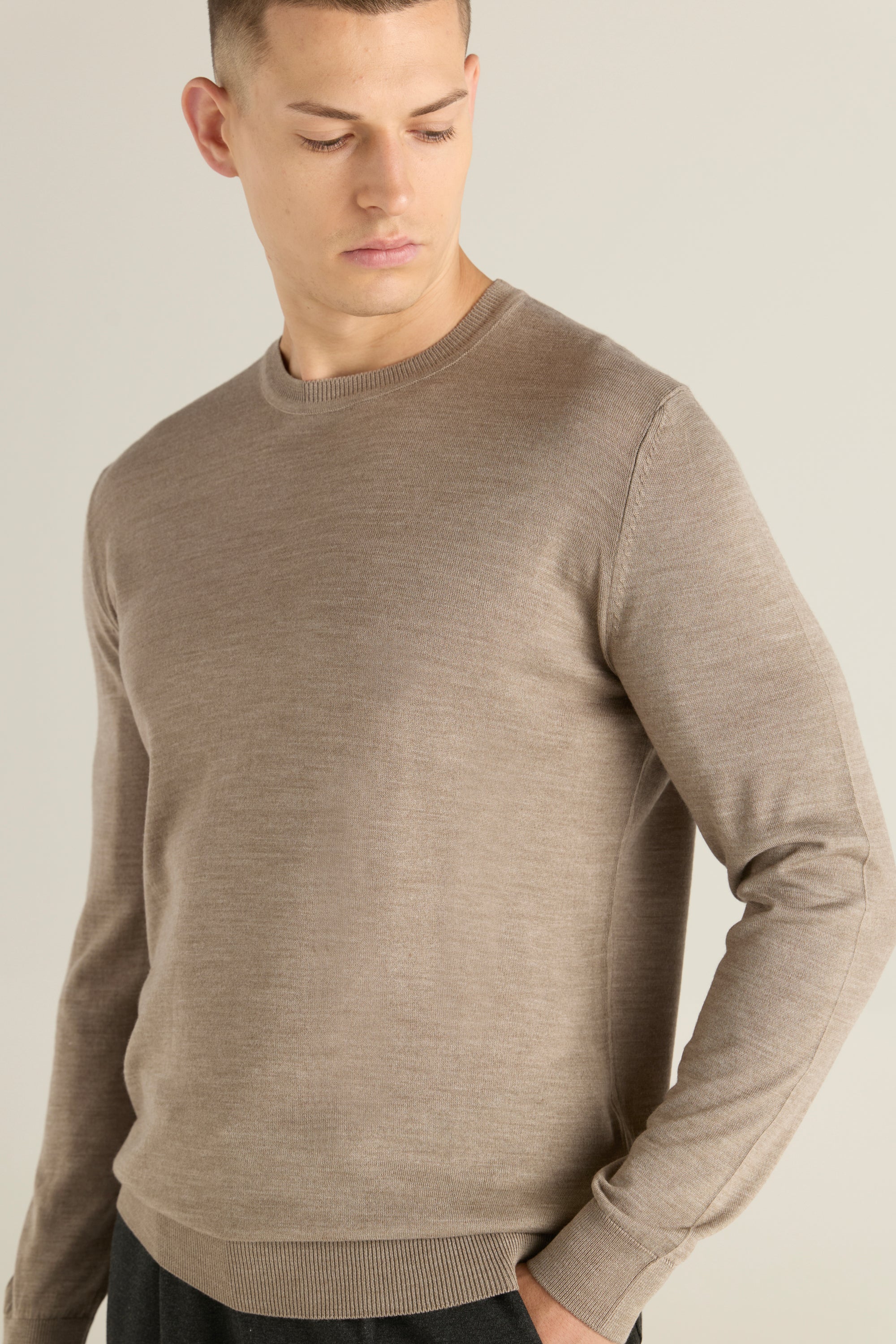 Men'S Ribbed Hem Sweater