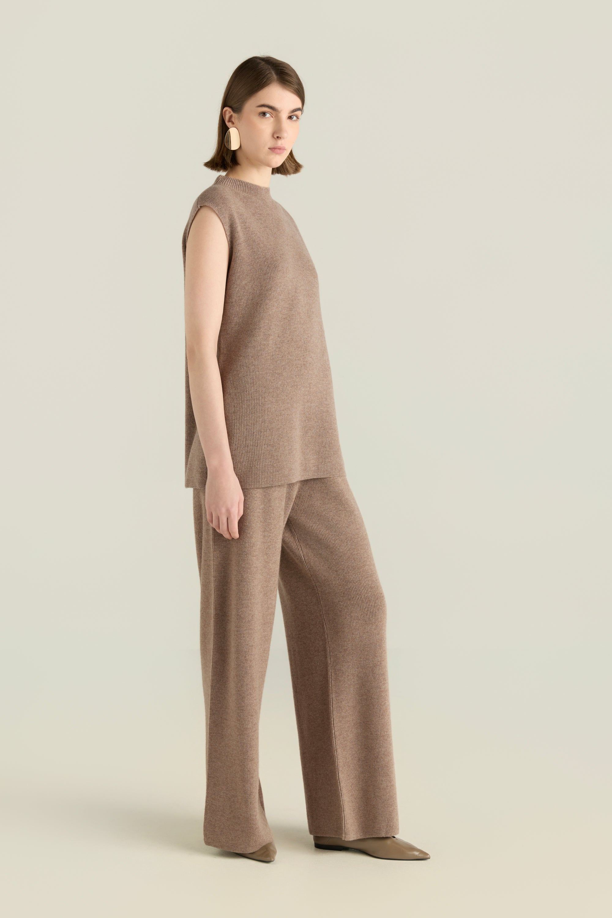 Knitted Sleeveless Top