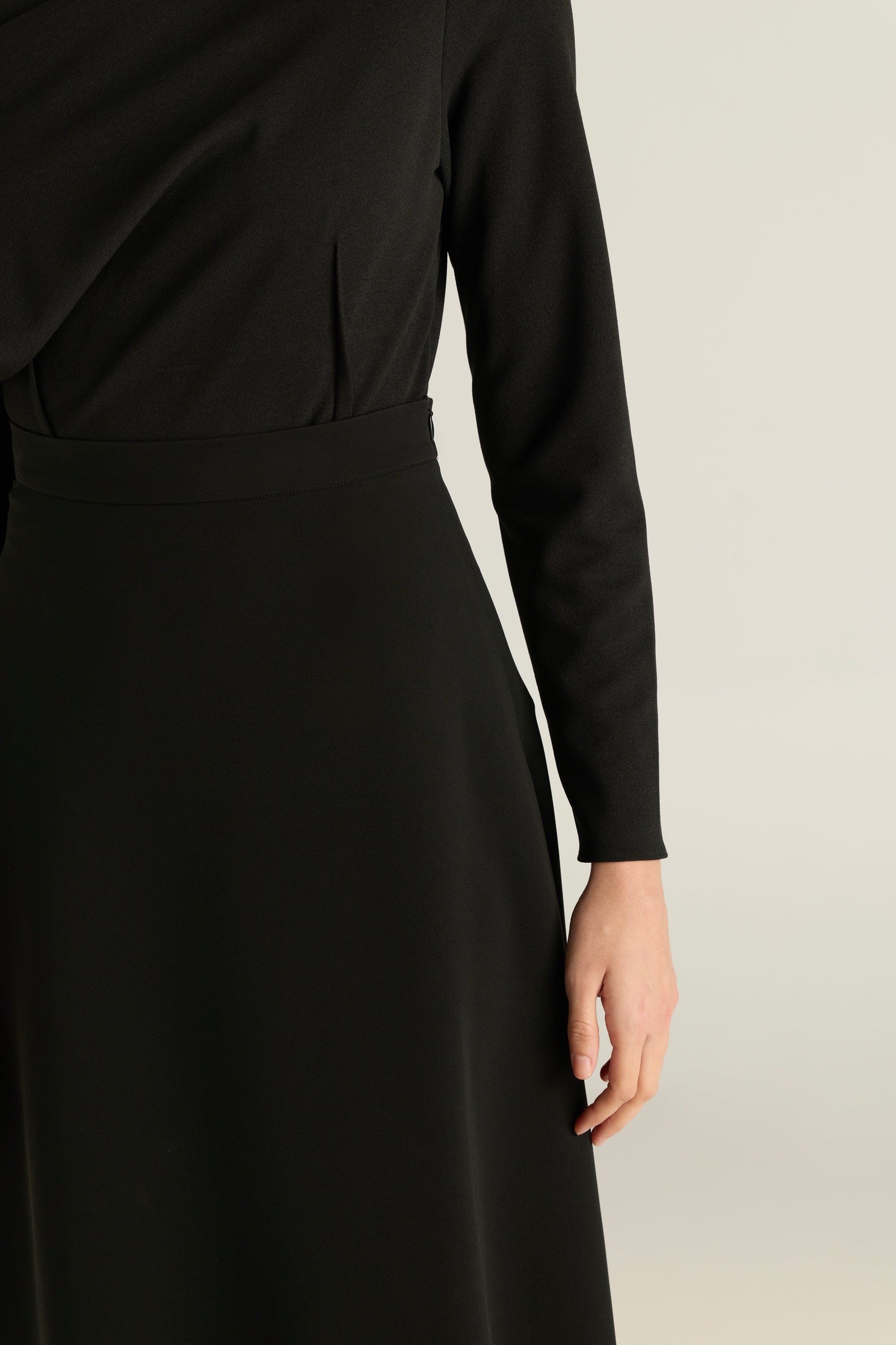 Classic Straight Skirt